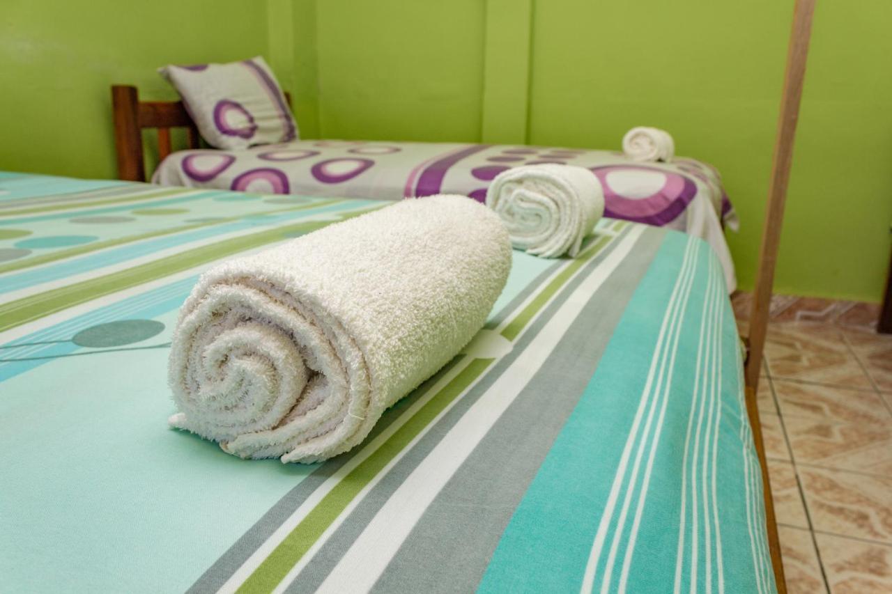 Perezoso Hostel รัวเรนาบาเก ภายนอก รูปภาพ